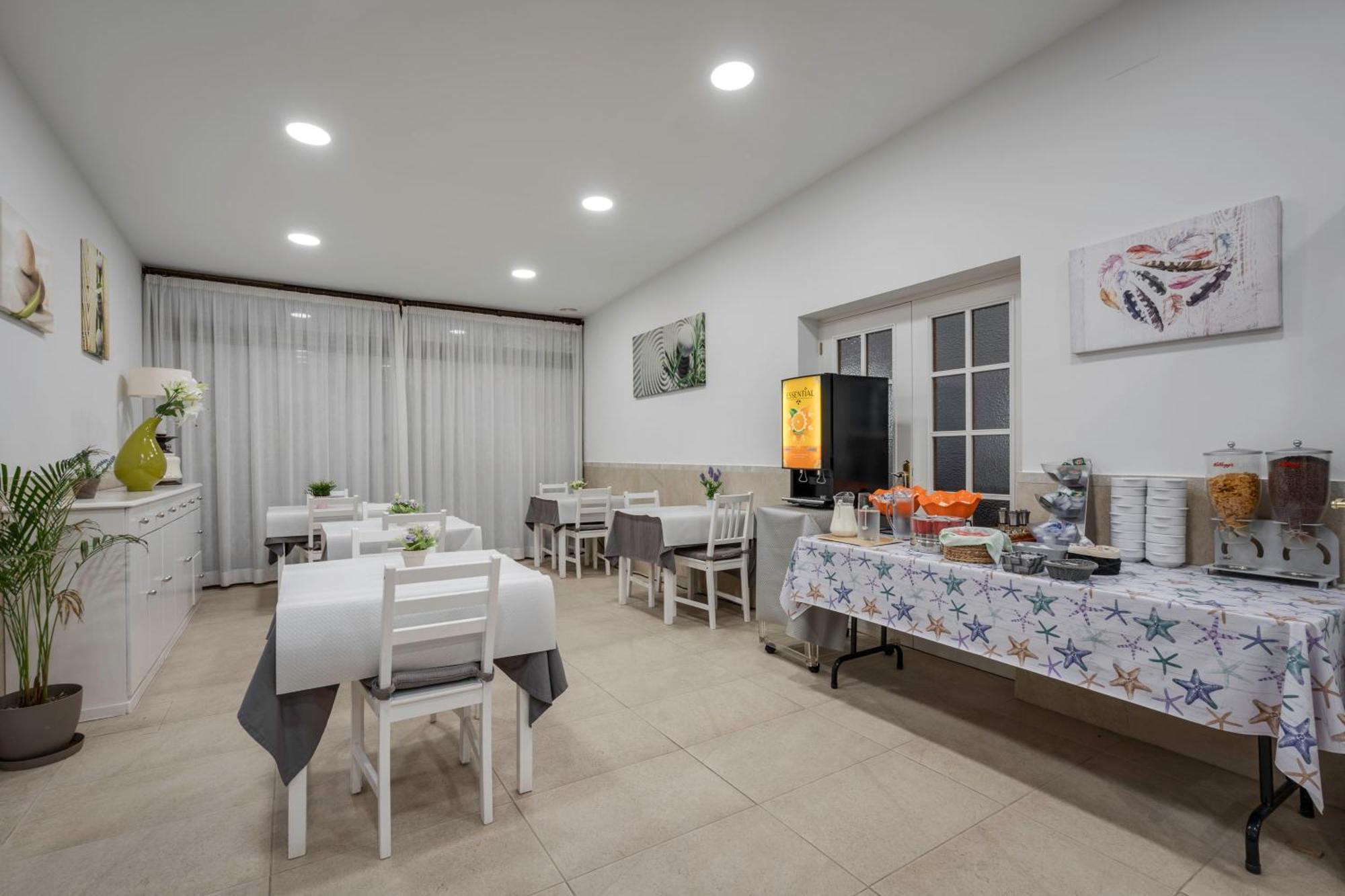Hotel Tolosa Salou Exterior photo